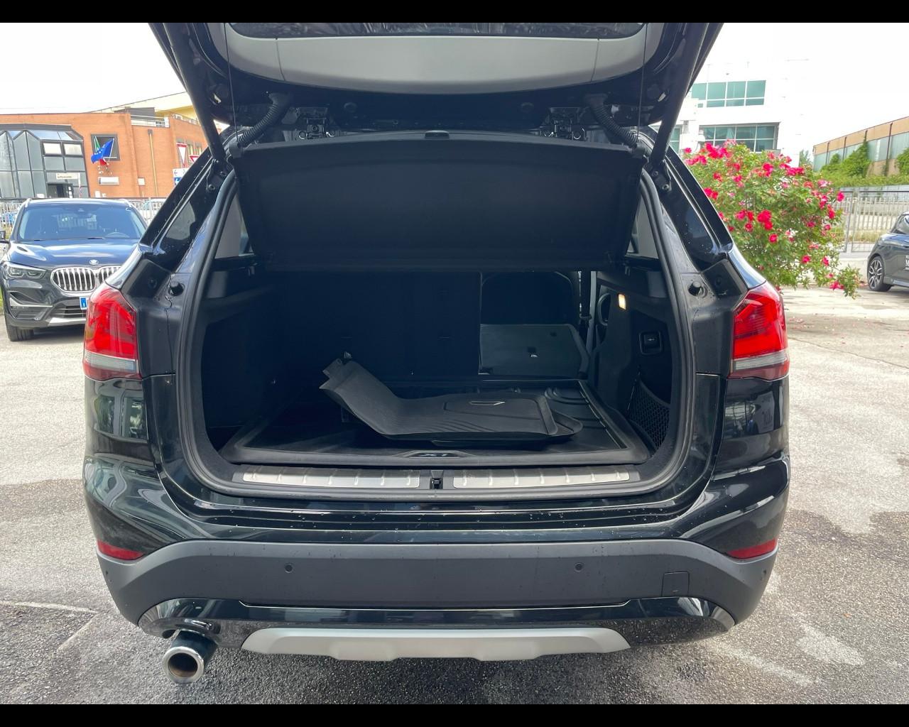 BMW X1 (F48) - X1 sDrive16d xLine