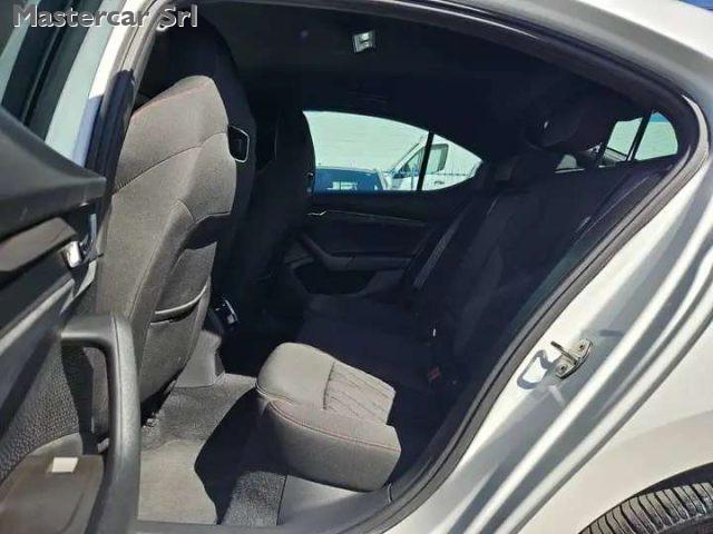 SKODA Octavia Octavia Berlina 1.4 tsi phev RS dsg - GE918SR