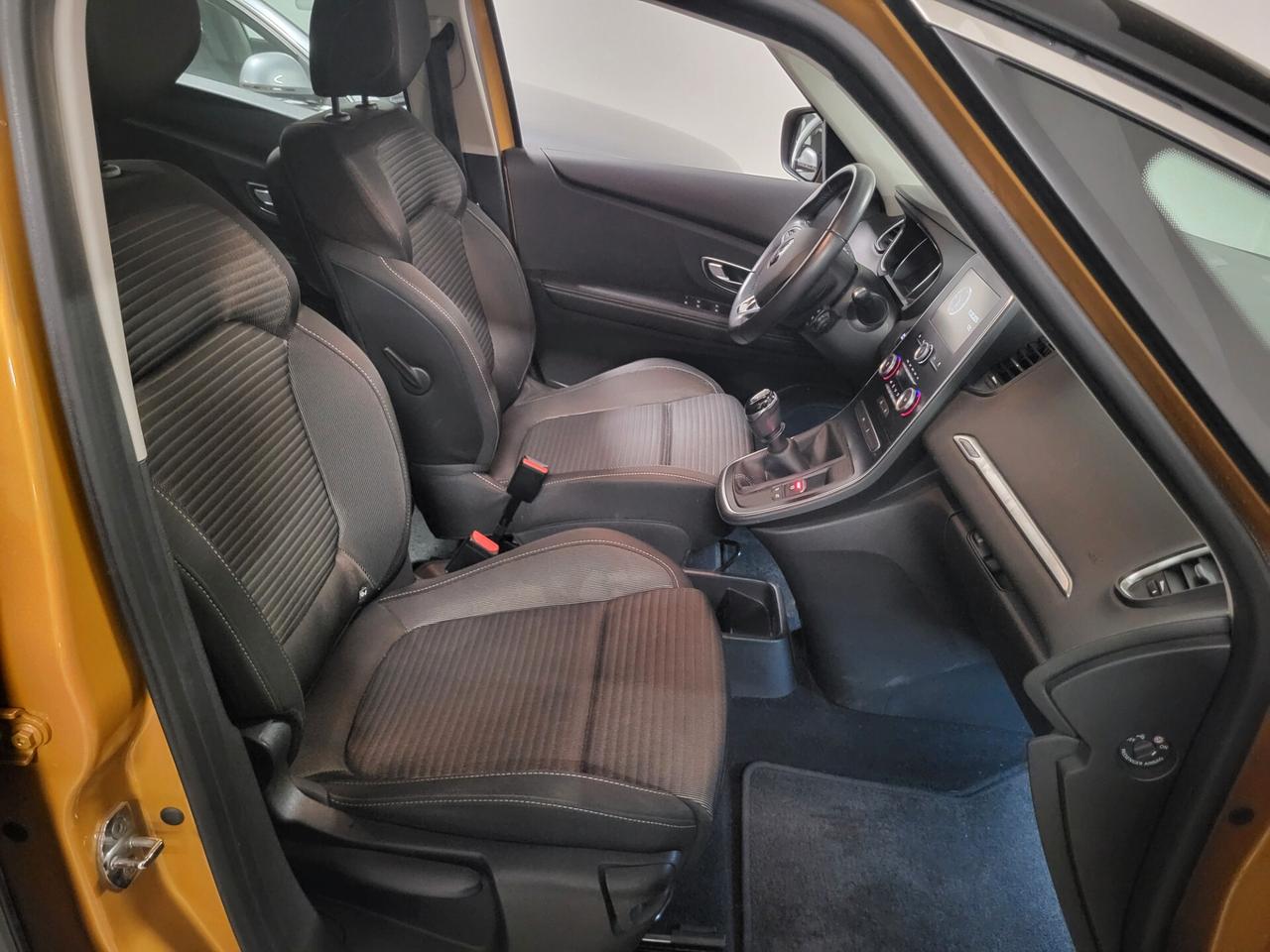 Renault Scenic Scénic dCi 8V 110 CV Energy Zen PREZZO REALE! UNICO PROPRIETARIO! GARANZIA 12 MESI!!