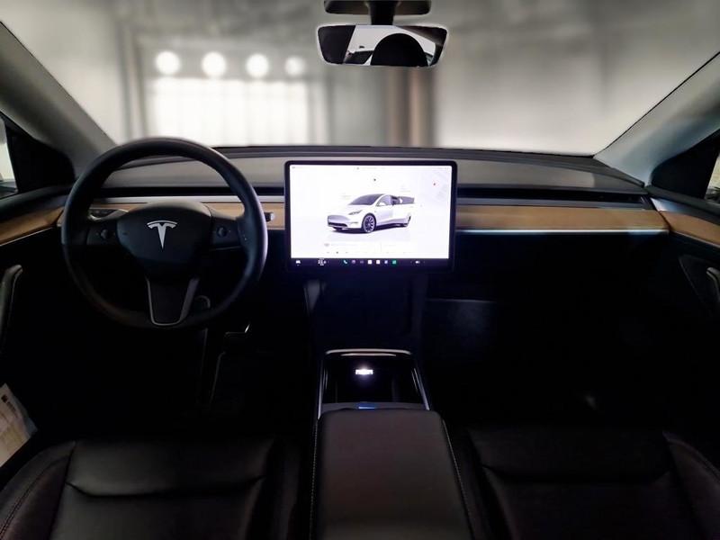 TESLA MODEL Y 75 KWH DUAL MOTOR LONG RANGE 4WD AUT. 5 PORTE SUV