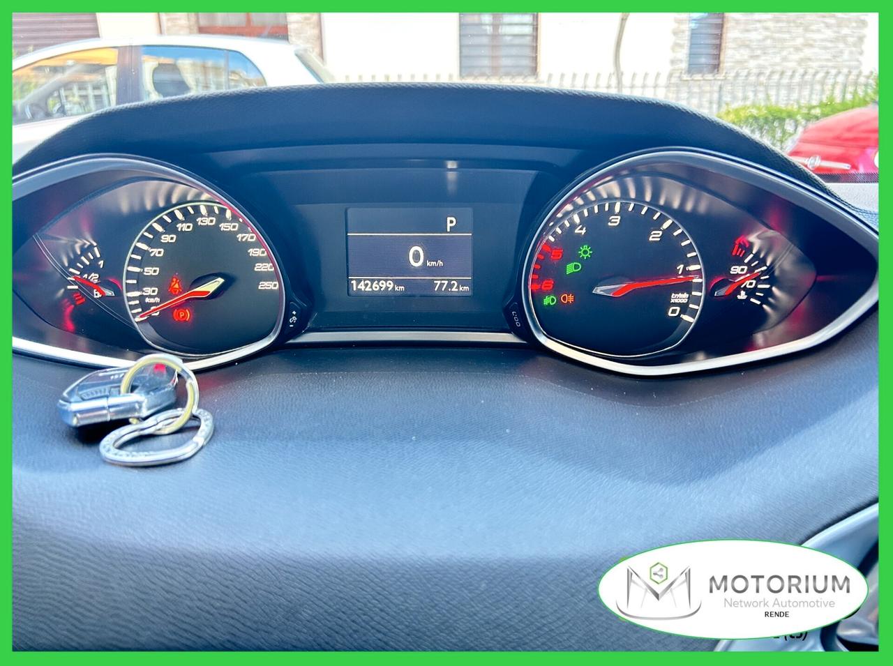 Peugeot 308 BlueHDi 120 S&S EAT6 Allure 06/2016