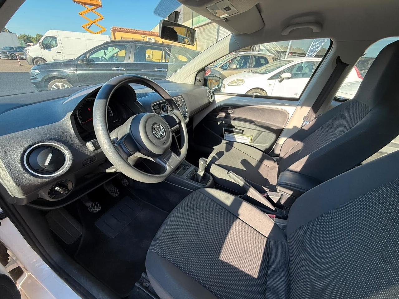 Volkswagen up! 1.0 5p. move