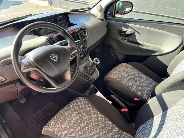 LANCIA Ypsilon 1.0 FireFly 5 porte Ecochic Silver *IBRIDA*