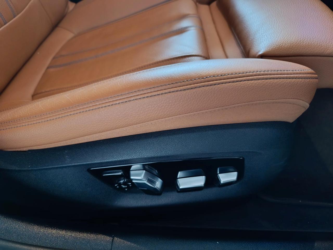 BMW 520 d Touring mhev 48V Luxury auto