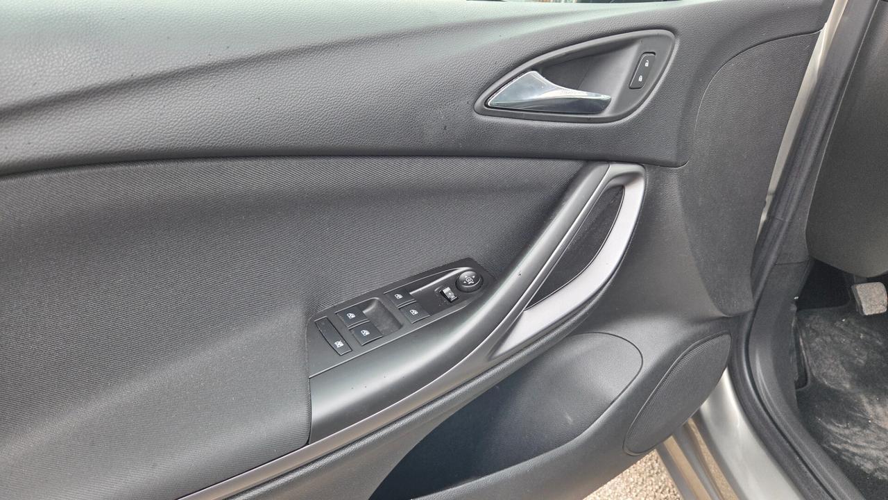 Opel Astra 1.0 Turbo ecoFLEX Start&Stop Sports Tourer Innovation