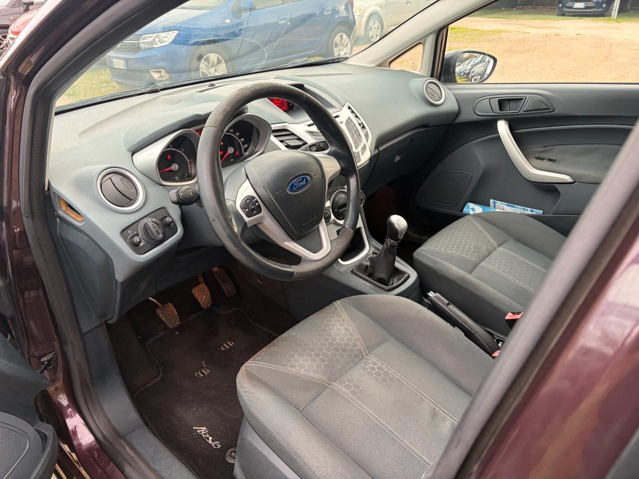 FORD FIESTA 1.2CC 82CVTITANIUM 68CV 170.000 KM