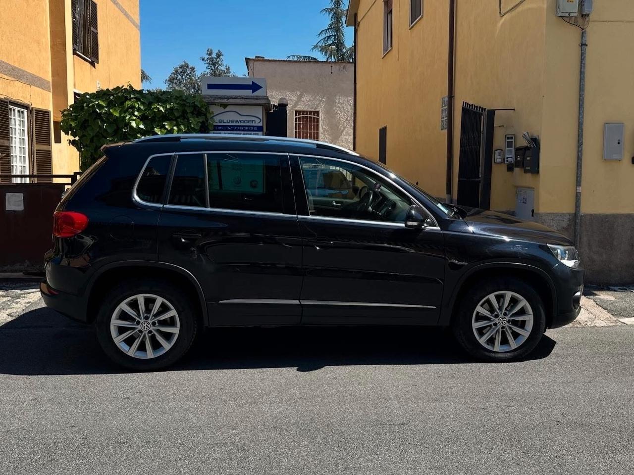 Volkswagen Tiguan 2.0 TDI 140 CV 4MOTION TAGLIANDI VW UNICOPROPRIETARIO FINANZIABILE