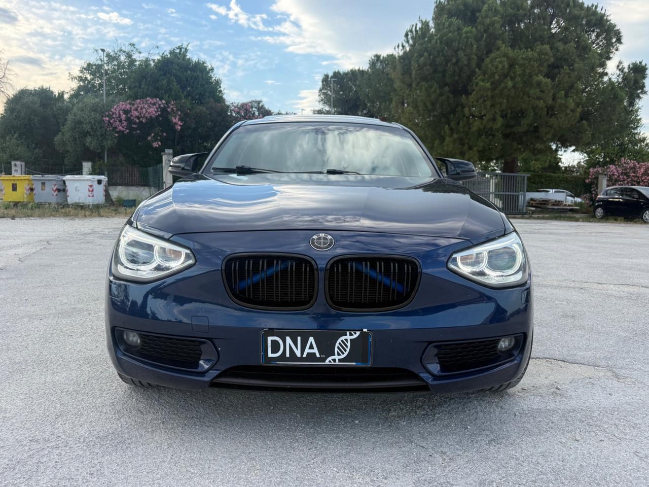 Bmw serie1 2.0 118D Tetto apribile fari Led bi-xenon