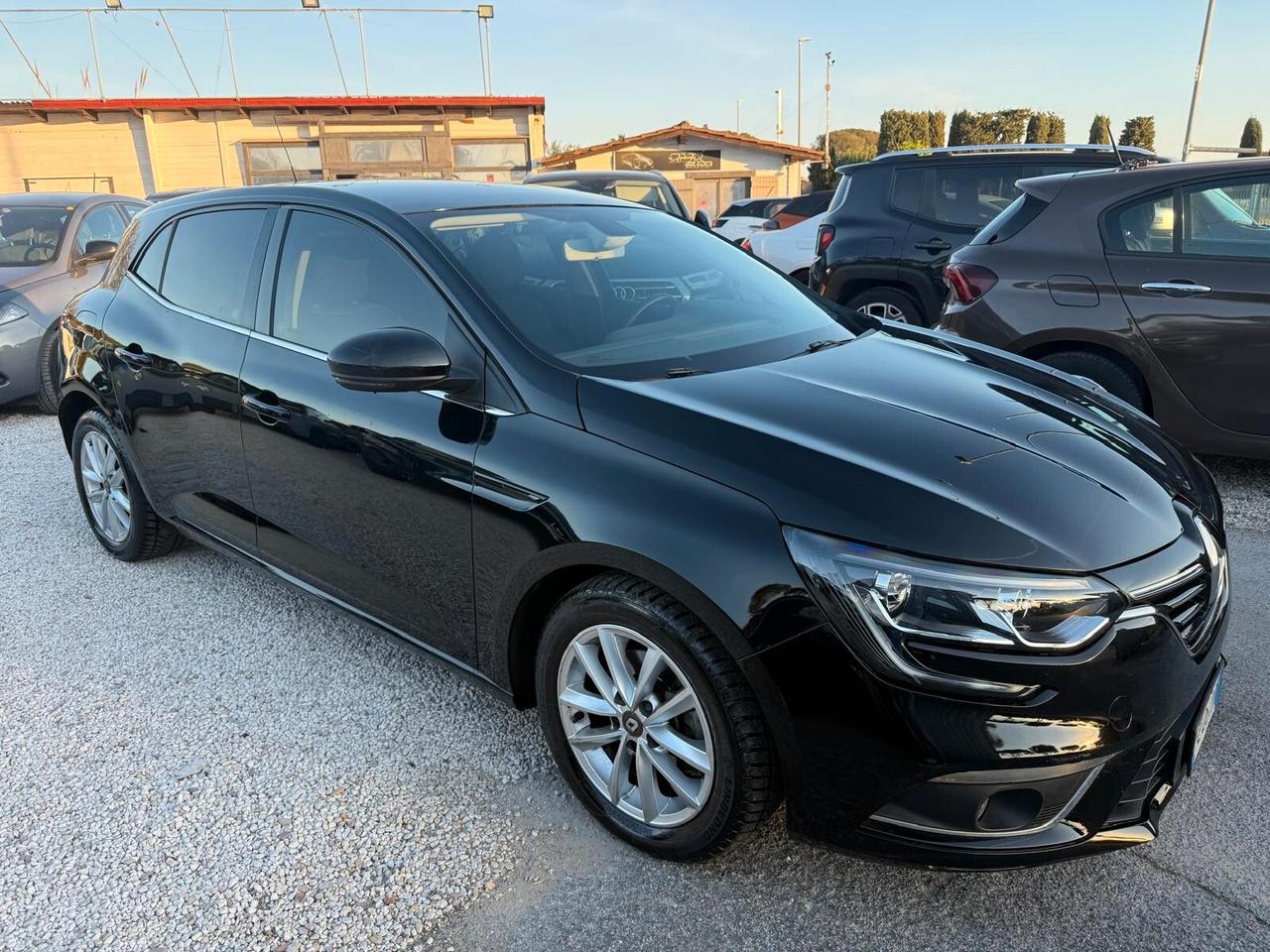 Renault Megane Mégane dCi 8V 110 CV EDC Energy Intens