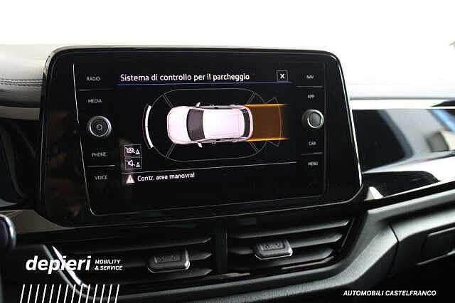 Volkswagen T-Roc 2.0 TDI DSG R-Line Facelift black