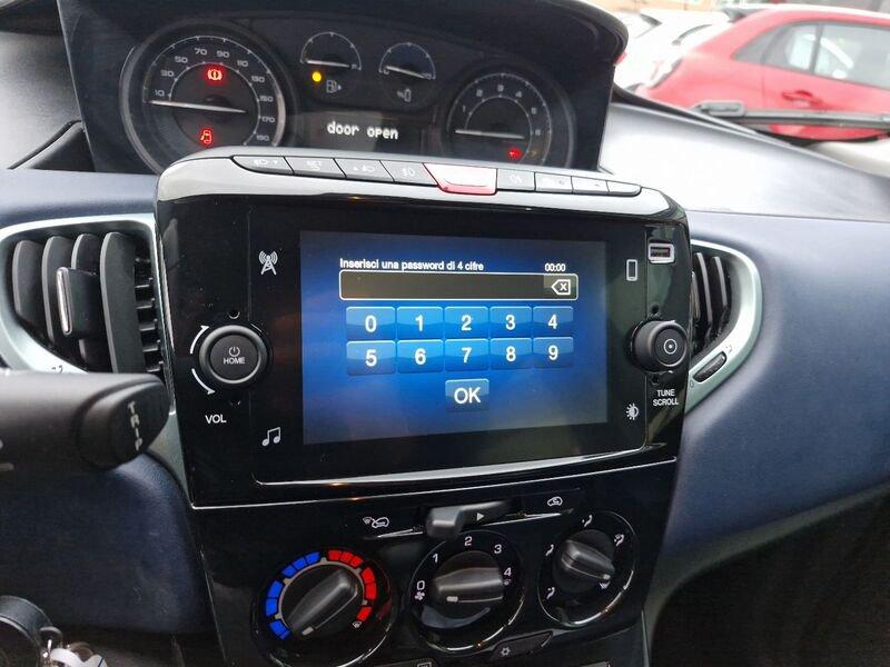 Lancia Ypsilon III 2021 1.0 firefly hybrid Platino s&s 70cv