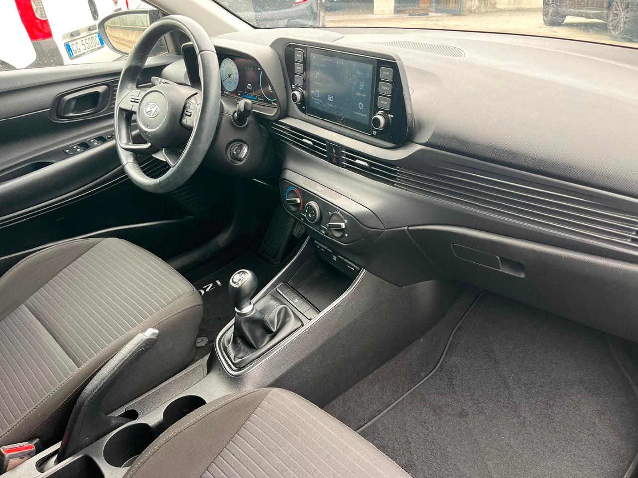 Hyundai i20 1.2 BENZ SOLO 69.000KM