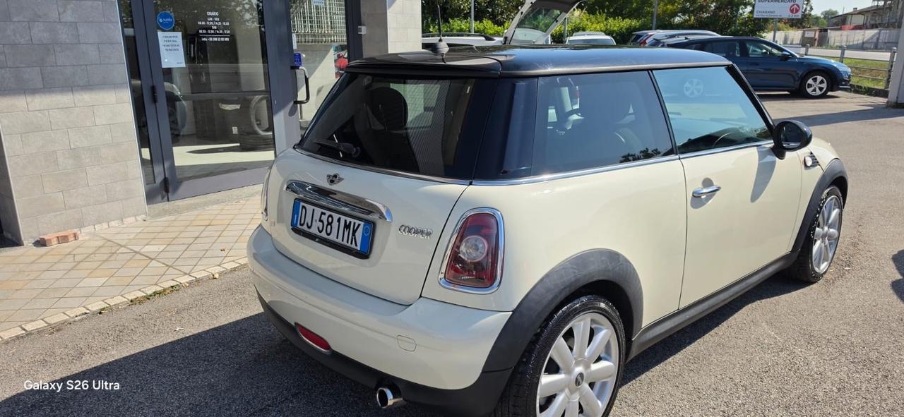 Mini 1.6 16V One Chili Cabrio