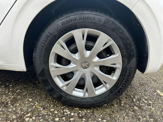 PEUGEOT 208 POCHI KM! 1.5 BlueHDi 100 S&S 5 porte Active