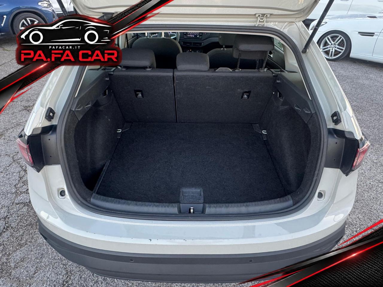 VOLKSWAGEN Taigo 1.0 TSI Life