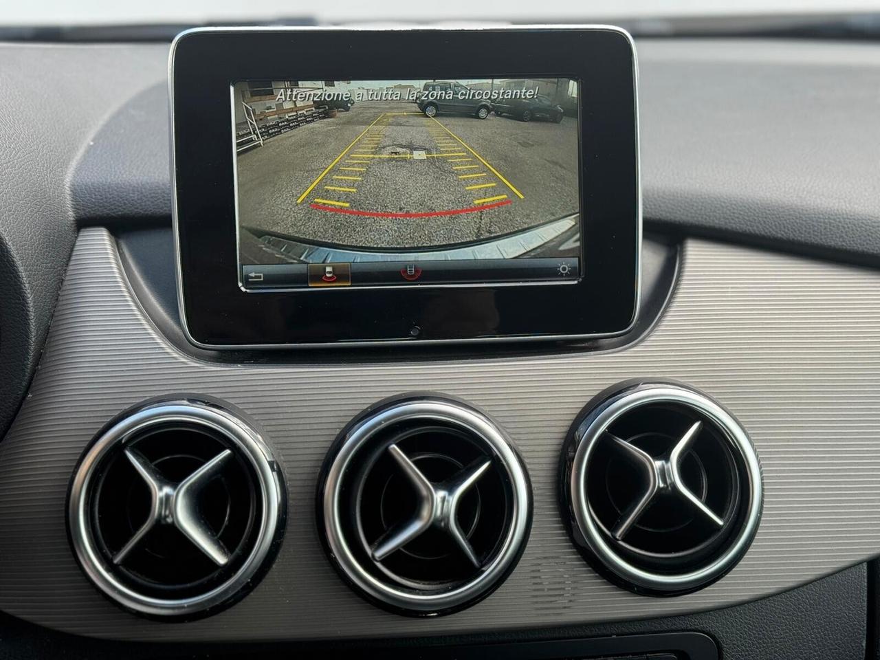 Mercedes-benz B 160 d Premium