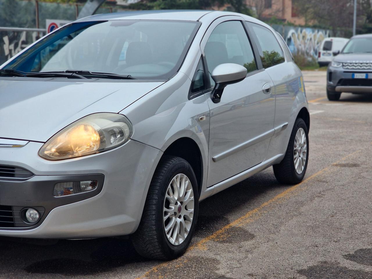 Fiat Punto Evo dynamic natural power 1.4 3P