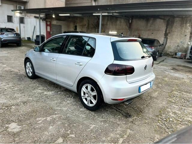 Volkswagen Golf 1.6 TDI Highline