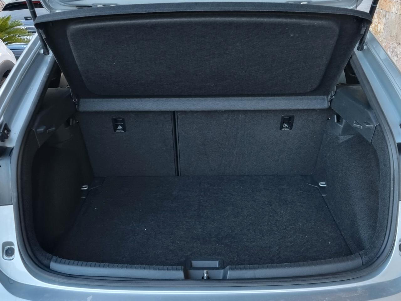 Volkswagen Taigo 1.0 TSI 115 CV R-Line