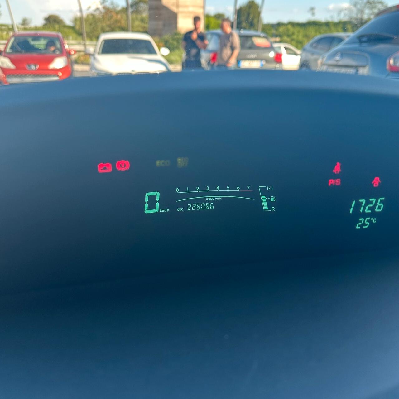 Toyota Yaris 1.3 5 porte