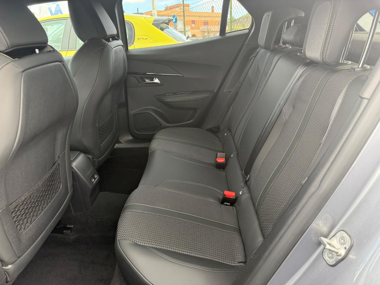 Peugeot 2008 BlueHDi 110 S&S GT