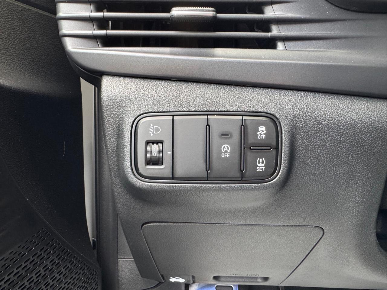 Hyundai Bayon 1.2mpi Xline CARPLAY GARANZIA 24MESI