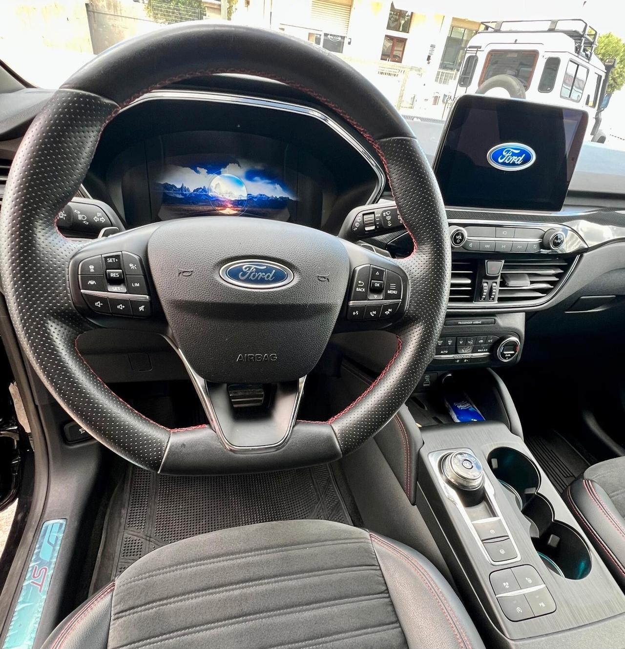 Ford Kuga 2.0 EcoBlue 190 CV aut. AWD ST-Line