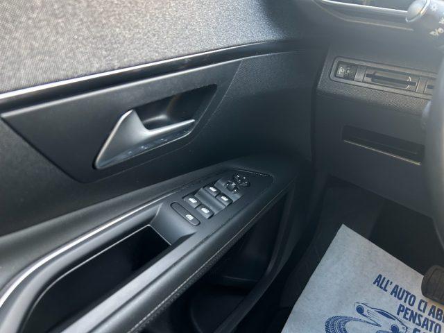 PEUGEOT 3008 1.5 BlueHDi 130 EAT8 Allure