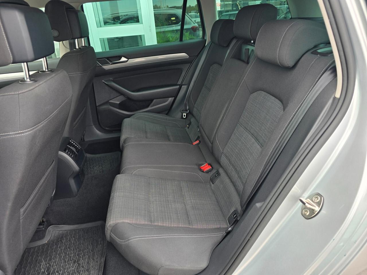 Vw Passat Variant 2.0 TDI SCR EVO DSG Business