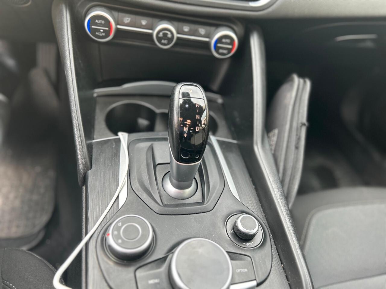 Alfa Romeo Giulia 2.2 Turbodiesel 150 CV AT8 Business