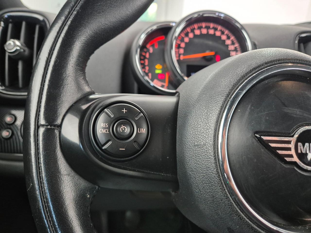 Mini Countryman 1.5 One D Hype