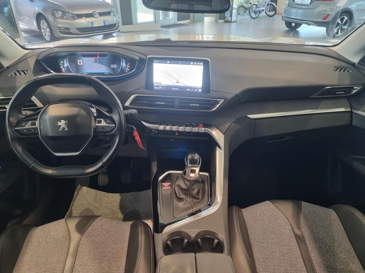 Peugeot 3008 BlueHDi 120 S&S Allure