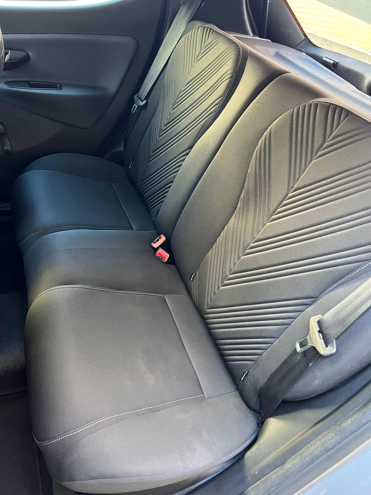 Lancia Ypsilon 1.0 FireFly 5 porte S&S Hybrid Ecochic Gold