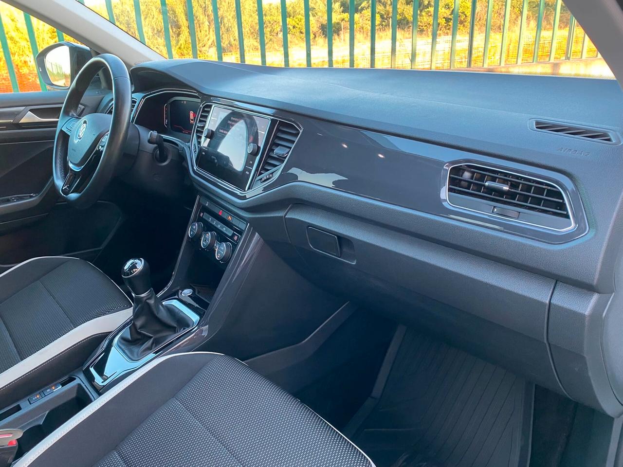Volkswagen T-Roc 1.6 TDI SCR Advanced BlueMotion Technology