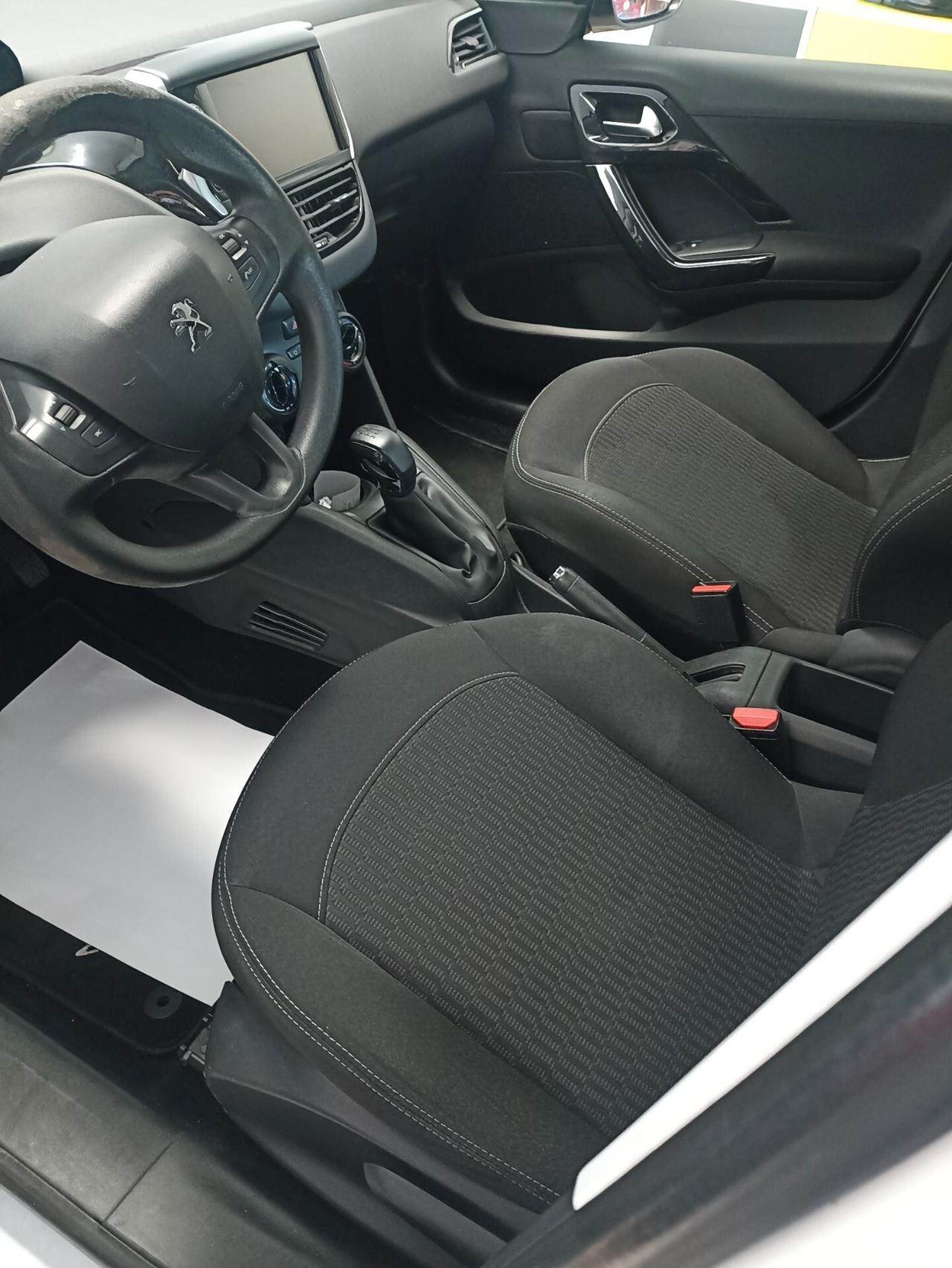 Peugeot 208 PureTech 82 5 porte Active