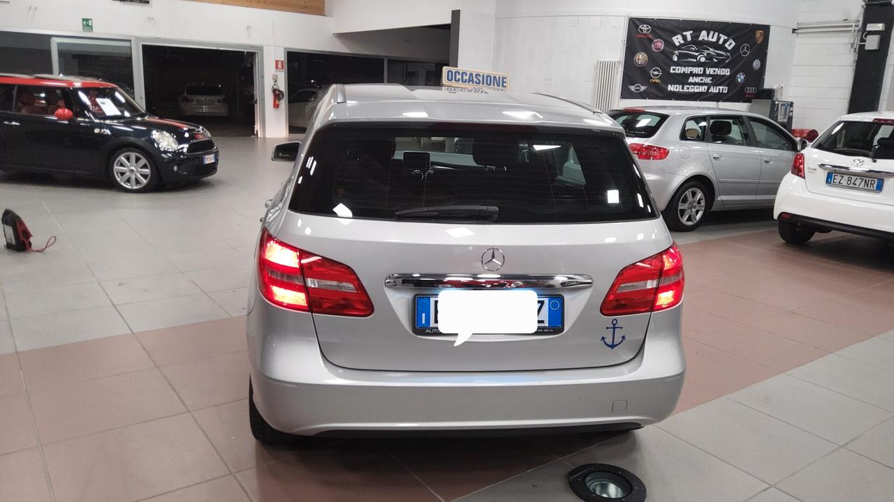 Mercedes-benz B 180 B 180 CDI BlueEFFICIENCY Premium