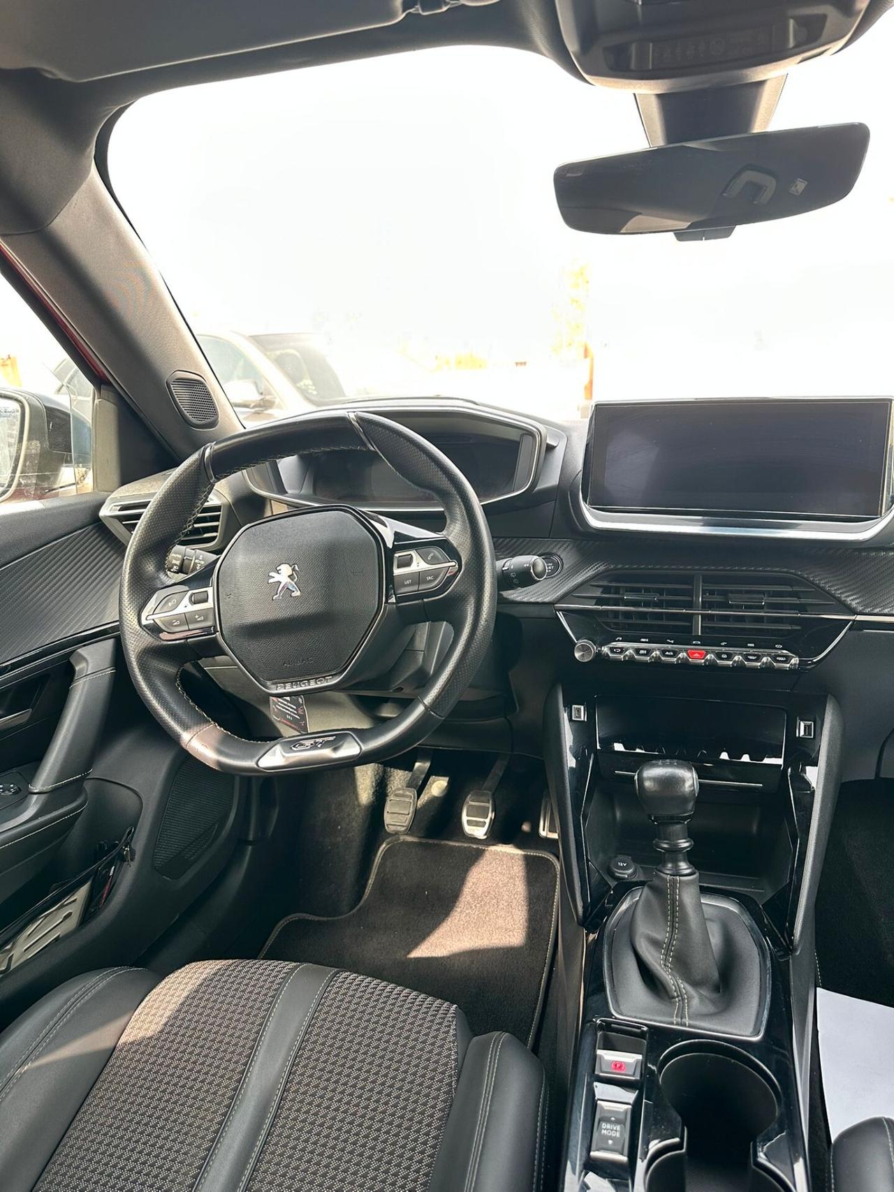 Peugeot 2008 GT Line 130cv Finanz. Senza Busta Paga