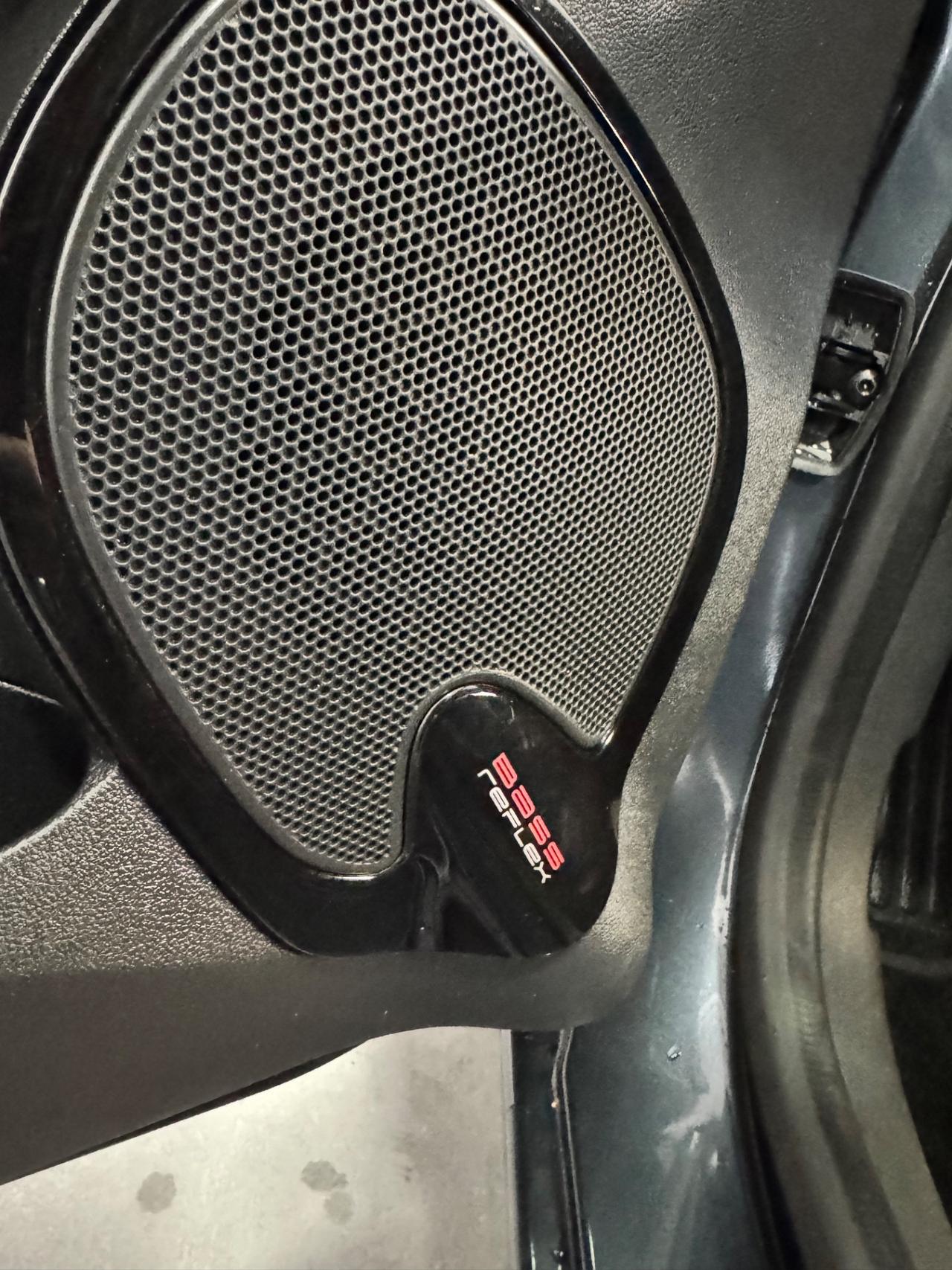 Renault Clio TCe 12V 75 CV 5 porte Moschino Intens