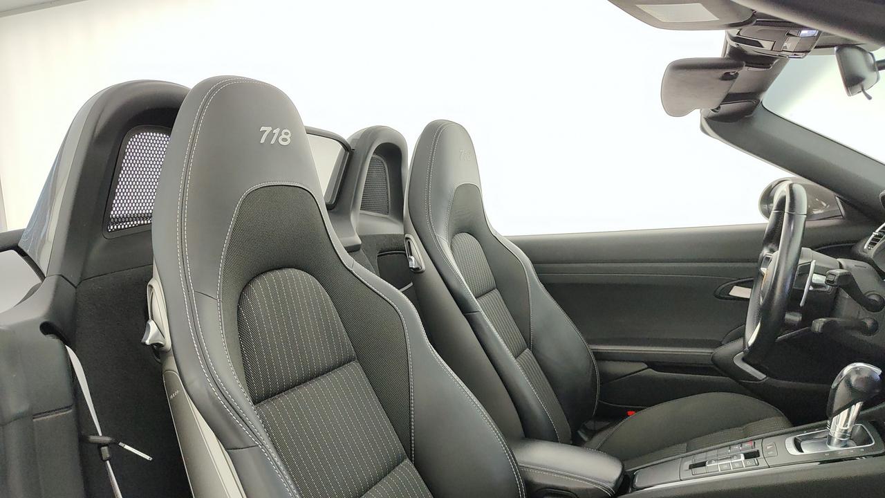 PORSCHE 718 Boxster 2.0 T 300cv pdk