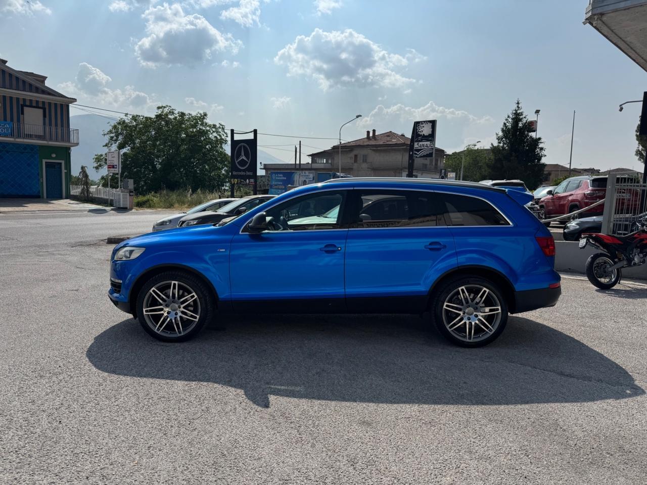 Audi Q7 4.2 V8 TDI quattro tiptronic