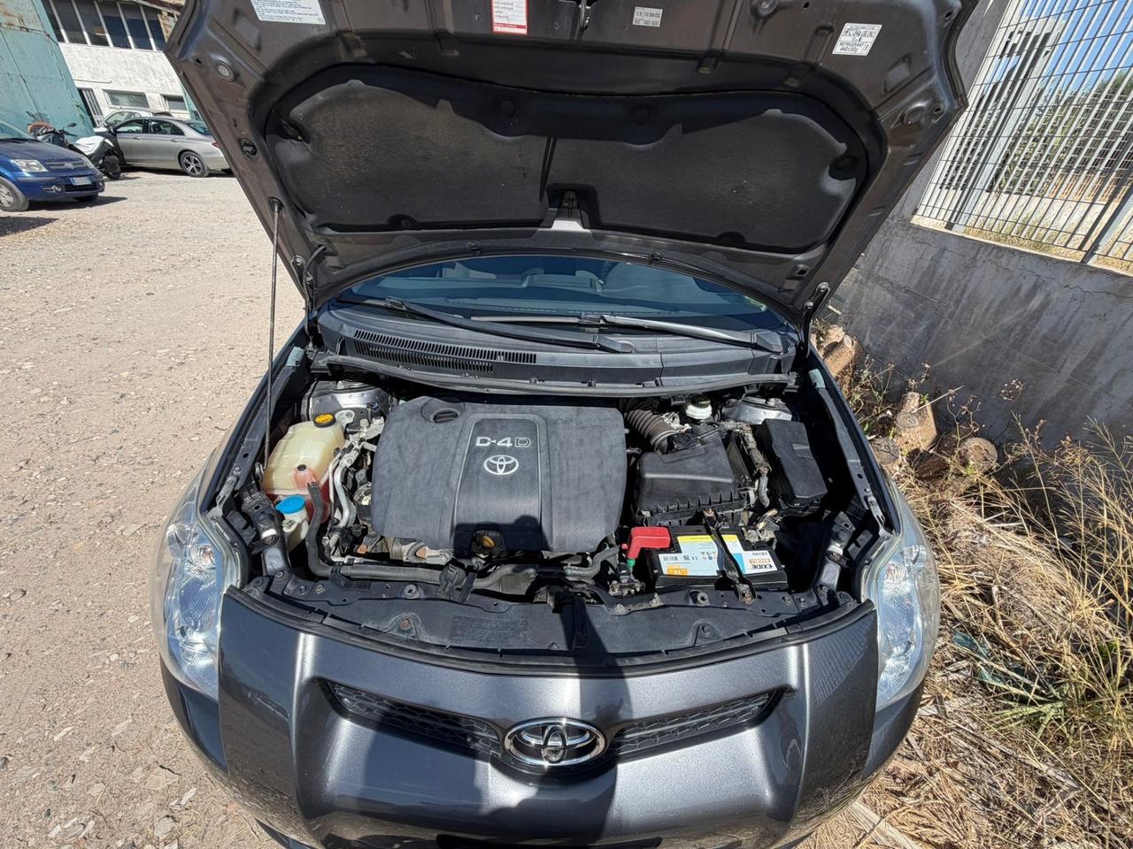 Toyota Auris 1.4 Diesel- Ok Neopatentati- clima