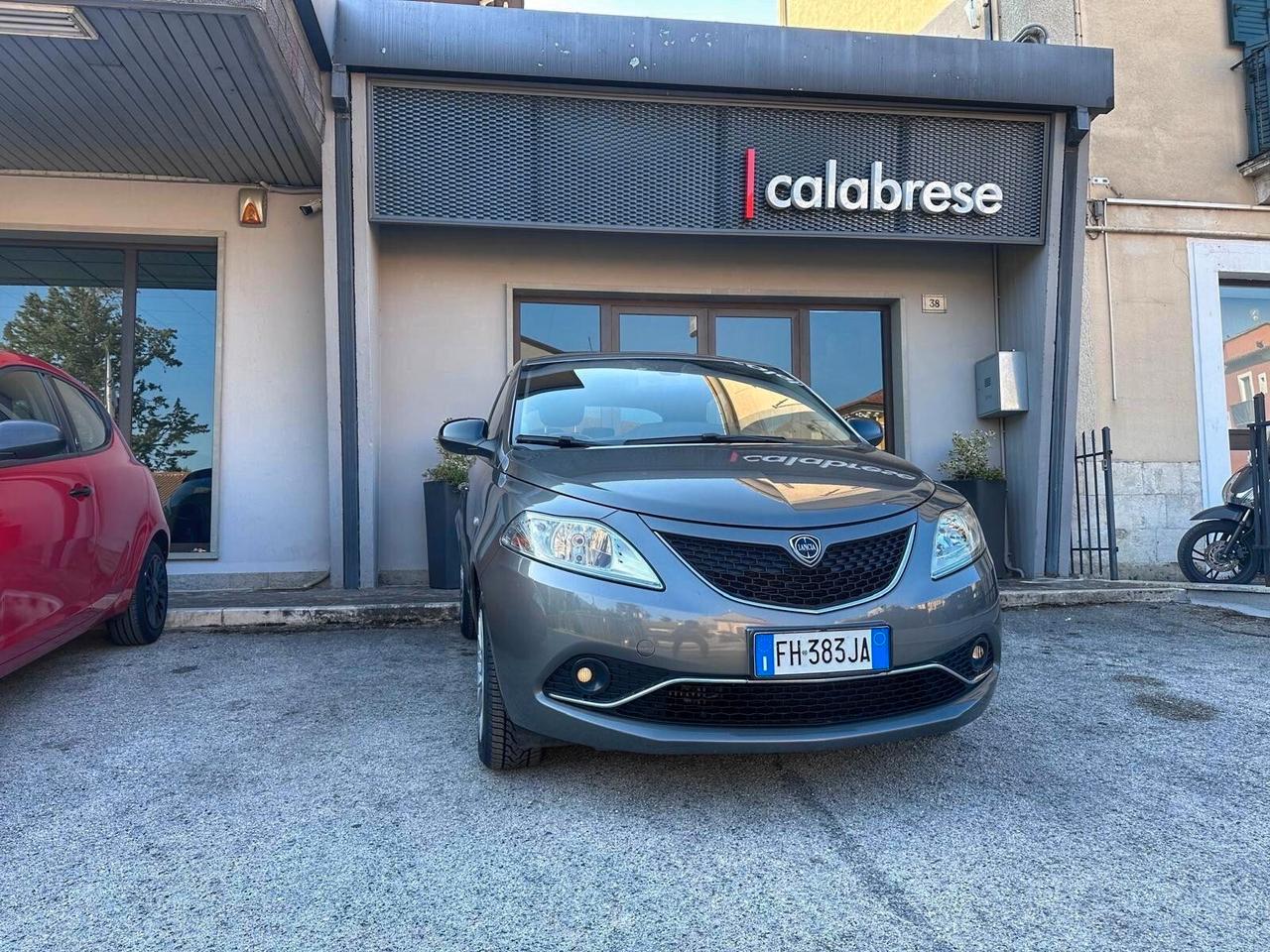 Lancia Ypsilon 1.3 Diesel 95 CV 5 porte Gold