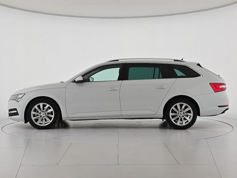 Skoda Superb wagon 2.0 tdi evo executive 150cv dsg