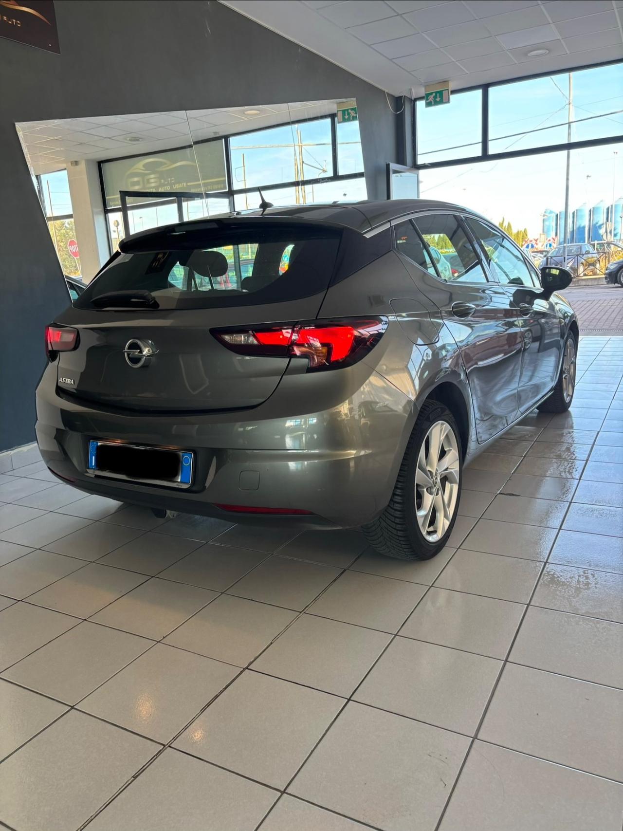 Opel Astra 1.6 CDTi 110CV Start&Stop 5 porte Innovation