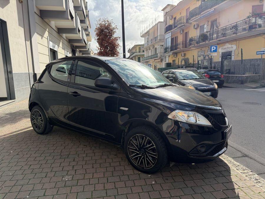 LANCIA YPSILON 1.2 GPL ECOCHIC ITALIA CERTIFICATA