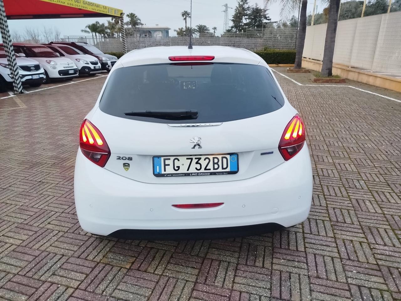 Peugeot 208 BlueHDi 75 5 porte Allure