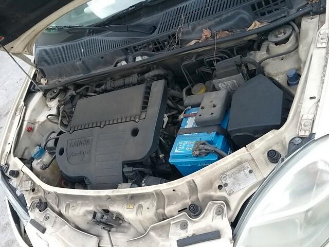 Lancia Ypsilon 1.3 MJT Argento