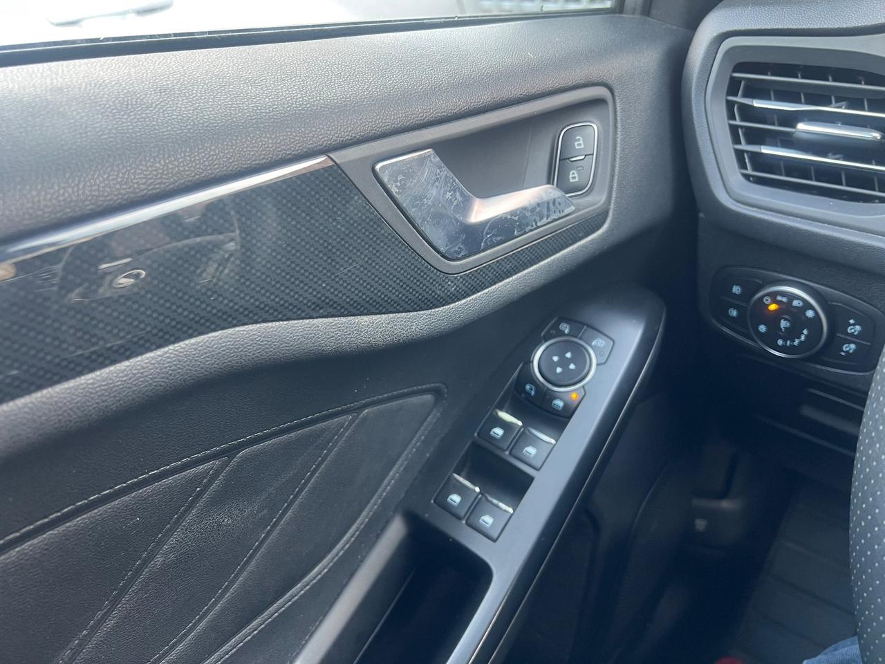 Ford Focus 1.0 EcoBoost 125 CV 5p. ST-Line