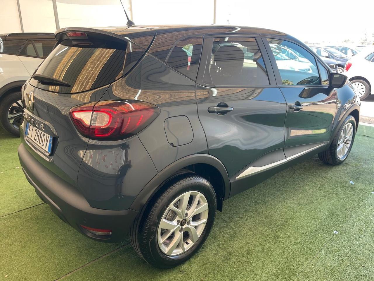 RENAULT CAPTUR 900 BENZINA 90CV
