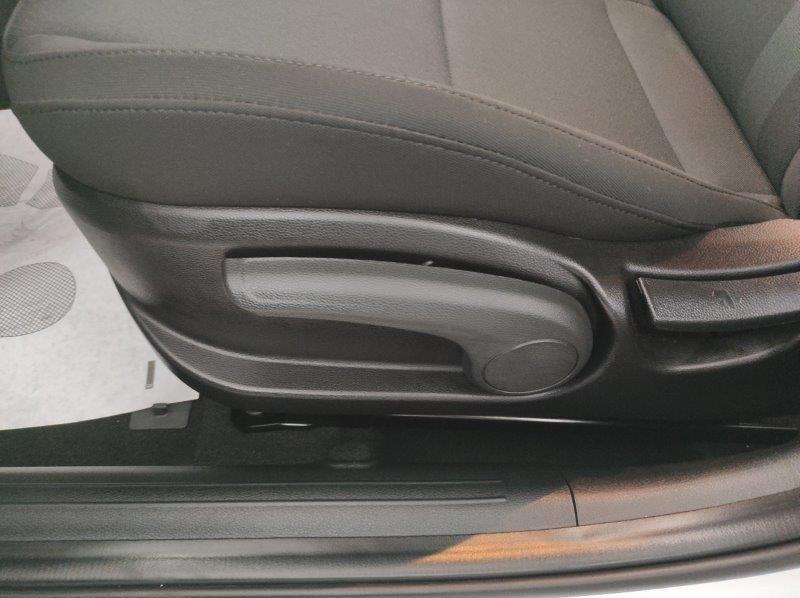 HYUNDAI i20 3ª serie - i20 1.0 T-GDI DCT Connectline
